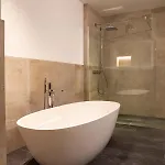 Luva - K Aparthotel 4*