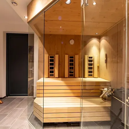 Luva - K Apart-hotel 4*